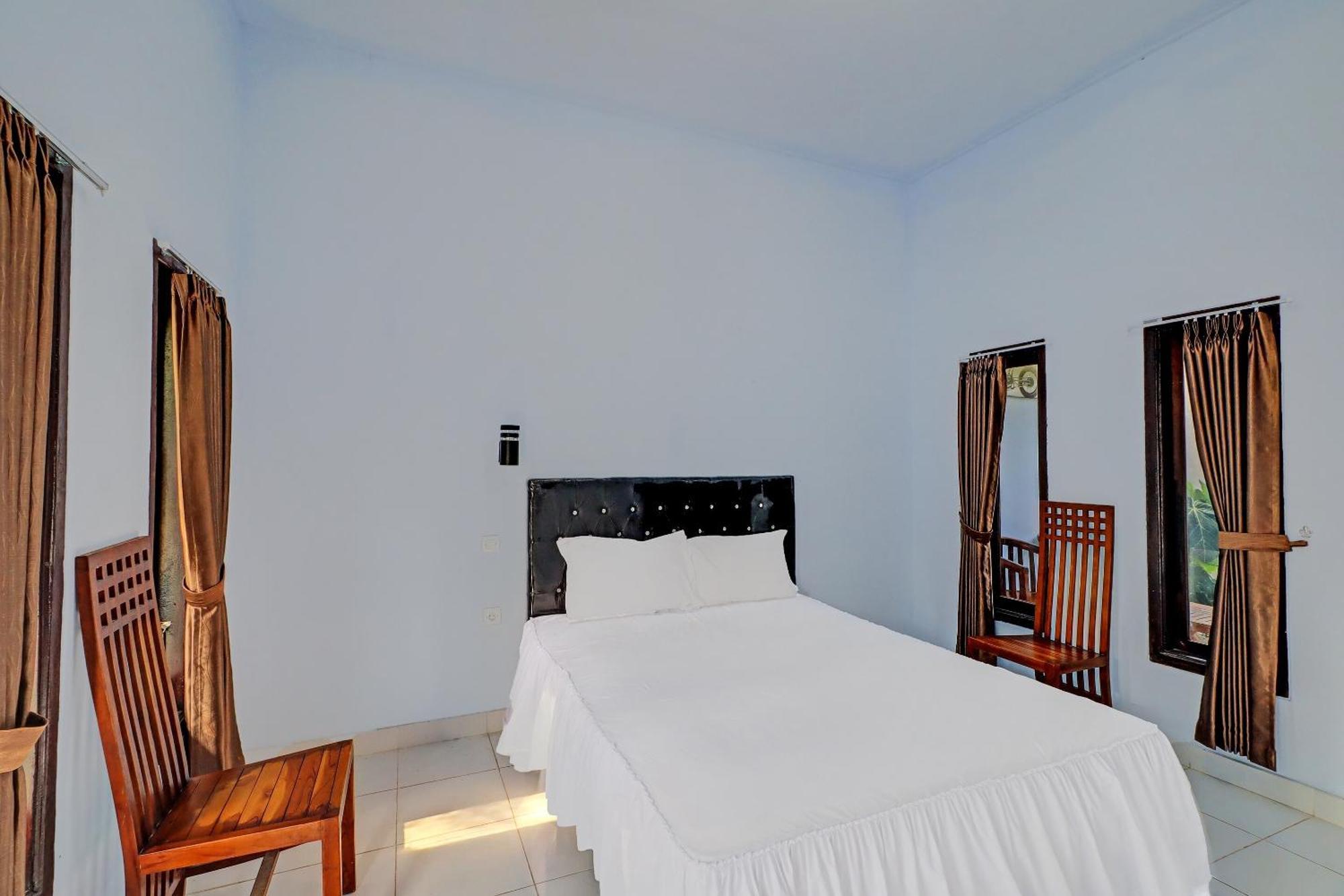 Oyo 92401 Hotel Mustika Negara  Eksteriør billede